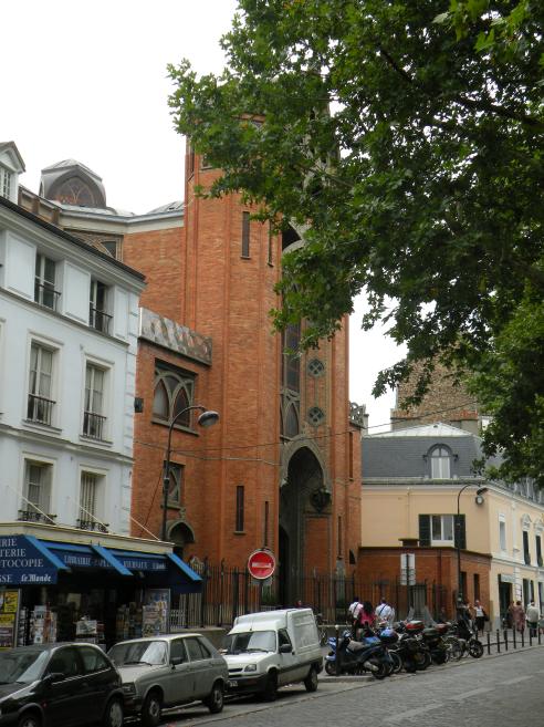  Eglise Saint-Jean de Montmartre, place des Abbesses